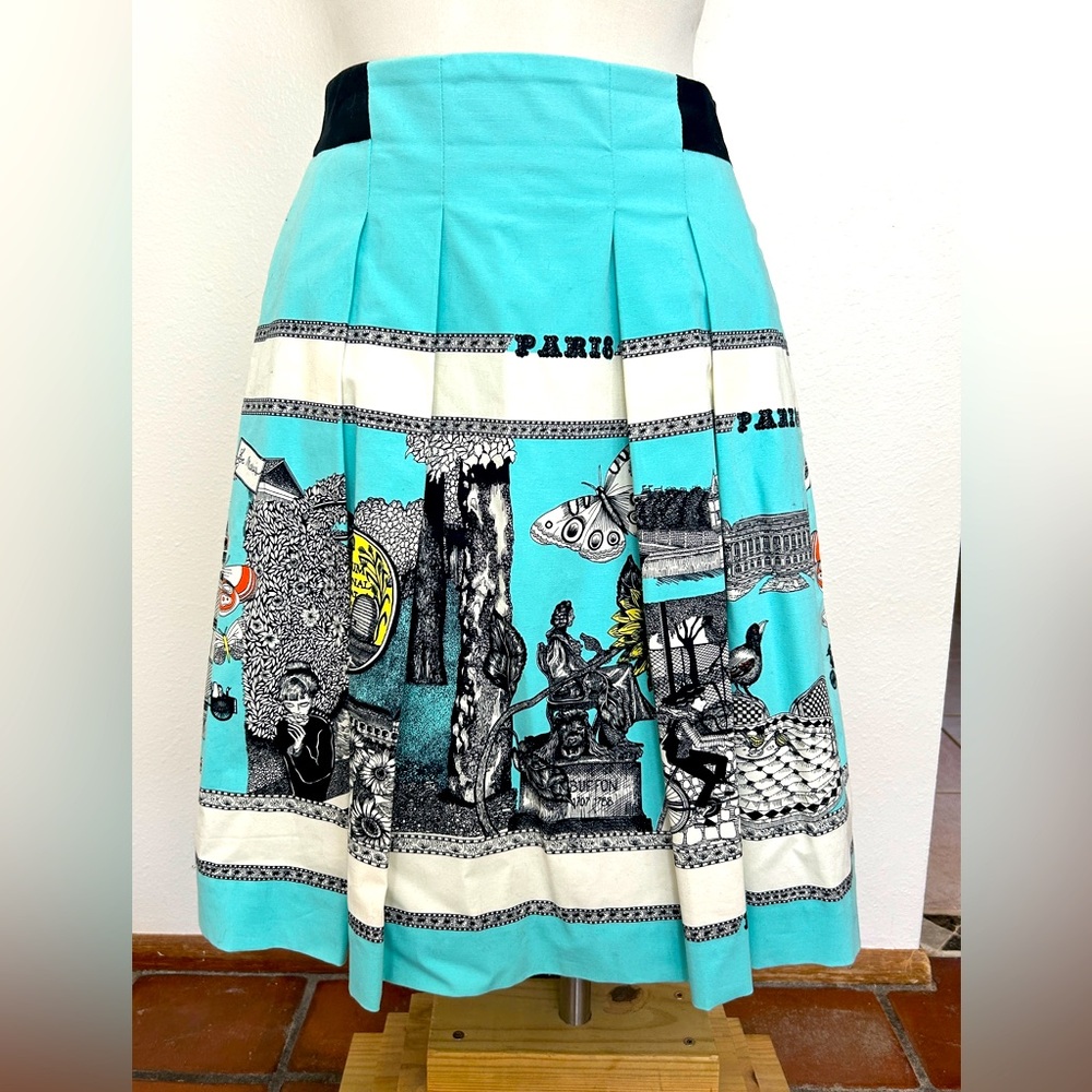 Anthropologie skirt, turquoise with beautiful graphic pattern, size 4